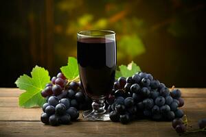 vaso de rojo vino con uvas en un de madera mesa en el viñedo. ai generado foto