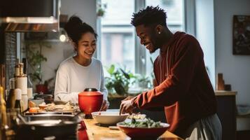 negro hombre y chino mujer Cocinando desayuno juntos. foto
