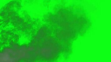 fumaça corrente isolado em verde tela fundo com 4k hd resolução - pró vídeo video