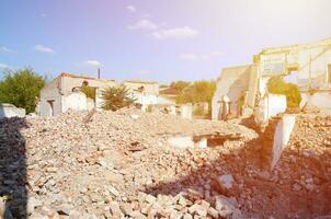 Collapsed industrial multistorey building in daytime photo