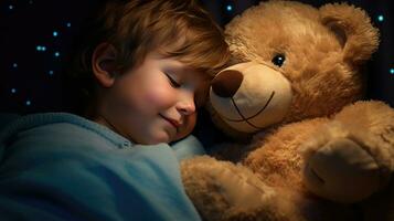 un linda pequeño chico abrazos un grande suave osito de peluche oso. foto