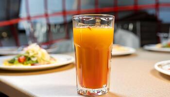 un vaso de naranja jugo en el mesa - ai generativo foto