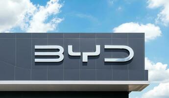 Nonthaburi Thailand 20 August 2023 Logo BYD on buliding with blue sky background photo