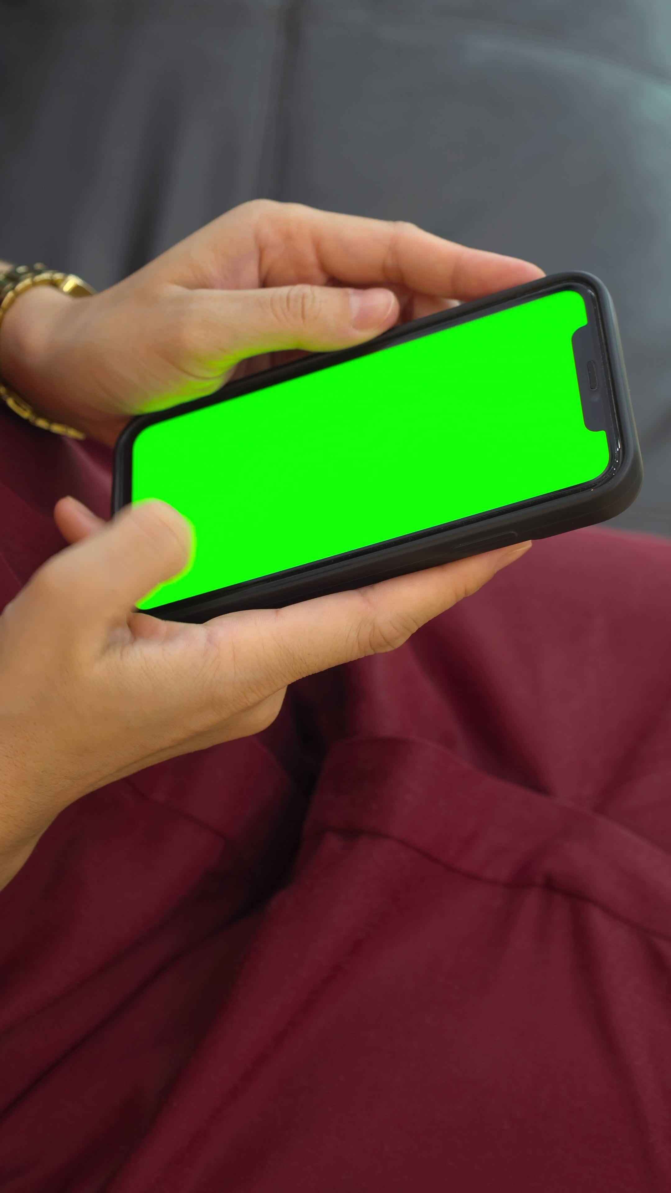 Using phone green screen at home, green screen 29720354 Stock Video at