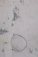 White concrete wall photo