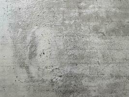 White concrete wall photo