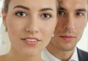 Close up wedding photo of bride and groom