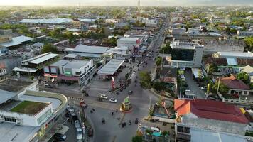 aérien vue de ville centre dans le après midi video