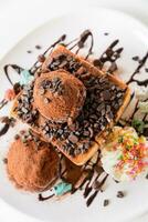 Honey Toast Chocolate ice cream photo