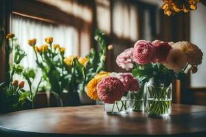 flores en floreros en un mesa. generado por ai foto