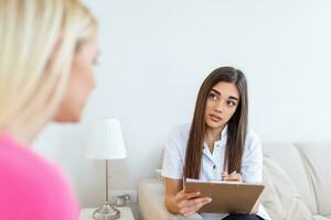 Healthcare concept of professional psychologist doctor consult in psychotherapy session or counsel diagnosis health. health concepts. therapy session photo