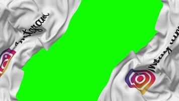 instagram bandera ondulación en lados, aislado con bache textura, 3d representación, verde pantalla, alfa mate video