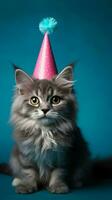 listo para la fiesta gato, cumpleaños sombrero y azul fondo ai generado foto