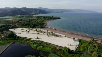 de praia dentro fuxiano lago dentro Yunnan, China. video