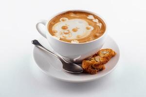 blanco taza capuchino café con un latte-art modelo en el formar de un oso foto
