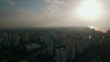 antalya aéreo paisaje urbano en temprano mañana, Turquía video