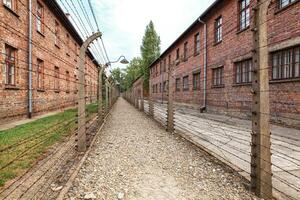 museo del campo de concentración nazi de auschwitz-birkenau en polonia. prisión judía de auschwitz oswiecim en la polonia ocupada durante la segunda guerra mundial y el holocausto. foto