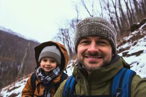 papi y hijo excursionismo en el montañas eso otoño,generativo ai foto