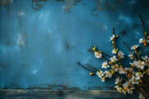 un azul de madera tablero con flores en eso foto