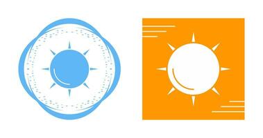 Sun Vector Icon