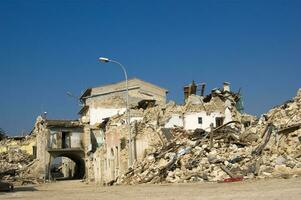 fotográfico documentación de el devastador terremoto en central Italia foto