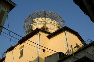 Particolari fotografici del terremoto a L'Aquila e dintorni photo