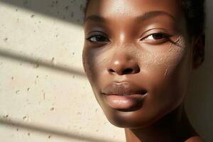 retrato de un hermosa africano americano mujer con oscuro piel y natural maquillaje ai generado foto