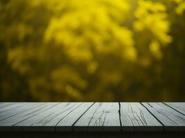 de madera mesa y difuminar tropical amarillo color fondo, producto monitor montaje. alto calidad foto 8k fhd ai generado