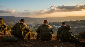 Israel tropas a el frontera foto