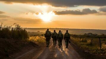 Israel tropas a el frontera foto