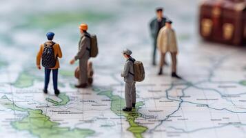 miniatura turistas estar en mundo mapa. grupo de pequeño juguete viajeros. concepto de viajar, recreación y vacaciones creado con generativo ai tecnología foto