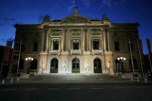 grande teatro por noche, Ginebra, Suiza foto