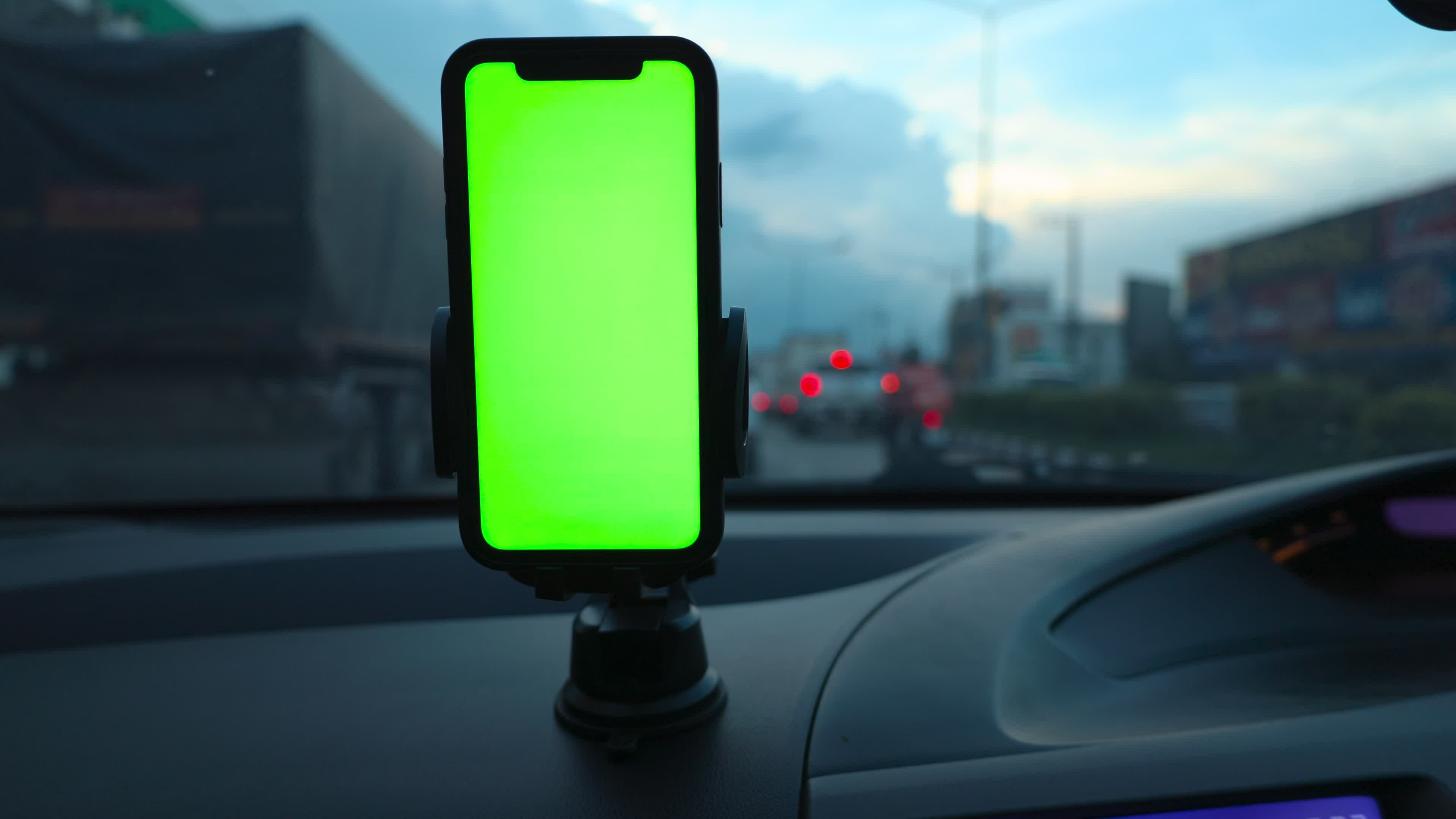 phone-green-screen-in-car-smartphone-green-screen-on-car-30930163