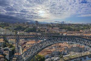 panorámico ver terminado douro río cerca porto durante tiempo de día foto