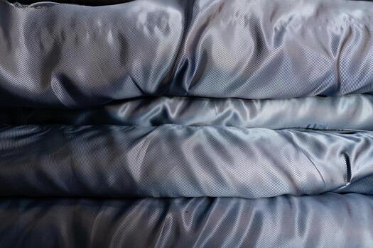 colección de de moda telas muestras de diferente natural telas para de coser un Moda colección de ropa. grande selección de telas en el Tienda o Sastre depósito. foto