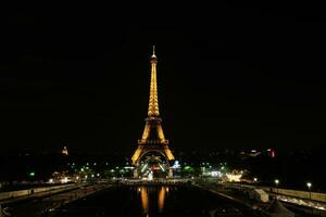 eiffet tower in paris at night photo