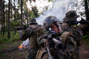 Soldier Woman as a Team Leader photo