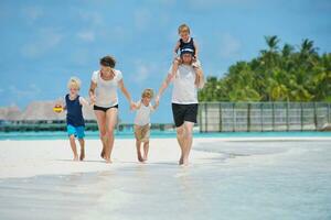 familia feliz de vacaciones foto