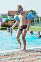 diversión en la piscina foto