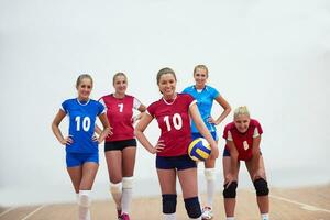 grupo de mujeres de voleibol foto