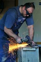 chispas de trabajadores de la industria foto