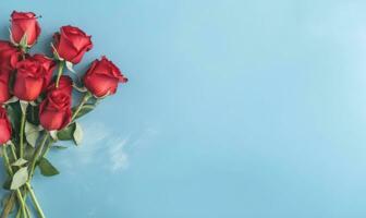 un rojo rosas ramo de flores en un azul antecedentes. vacío espacio de copia. de la madre día concepto. plano poner. creado por ai herramientas foto