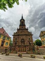 santo-erasme Iglesia y ww1 monumento, uffholtz, alsacia, Francia foto