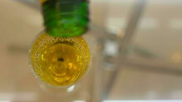 Champagner im Glas video