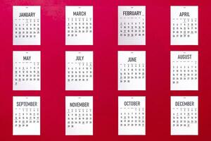 2020 year calendar on red photo