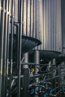 cervecería tanques contenedores cerveza producción industria foto