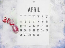 abril 2020 mensual calendario foto