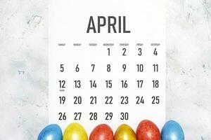abril 2020 mensual calendario foto
