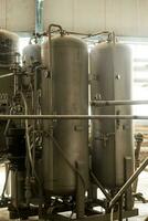 fabricación de cerveza mecanismos consistente de tubería y medidores foto