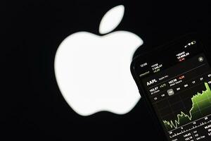 Apple shares rising in stock market photo